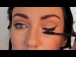 Anne Hathaway  Kedi Gözü Makyajı Nasıl Yapılır