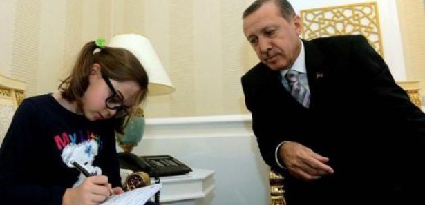 Başbakan Erdoğanın Hale Tuana Ropörtajı