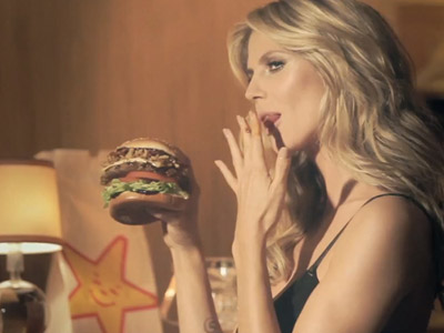 Heidi Klum Seksi Hamburger Reklamı İzle