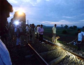Hindistanda Tren Faciası 20 Ölü