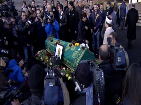 Mehmet Ali Birandın Cenaze Törenini İzle