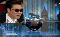 Psy Gangnam Style Şaşkına Çeviren Vücut Gösterisi 24.02.2013
