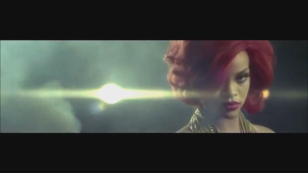 Rihanna Pour It Up Klip İzle